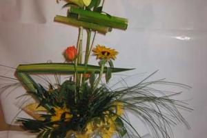 Bouquet de fleurs aux couleurs tropicales