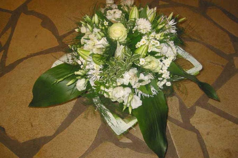 Bouquet composé de fleurs 